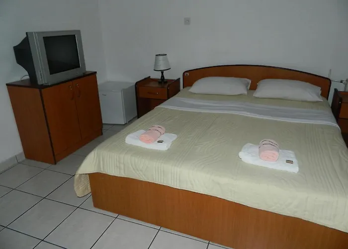 Mena Apartmani